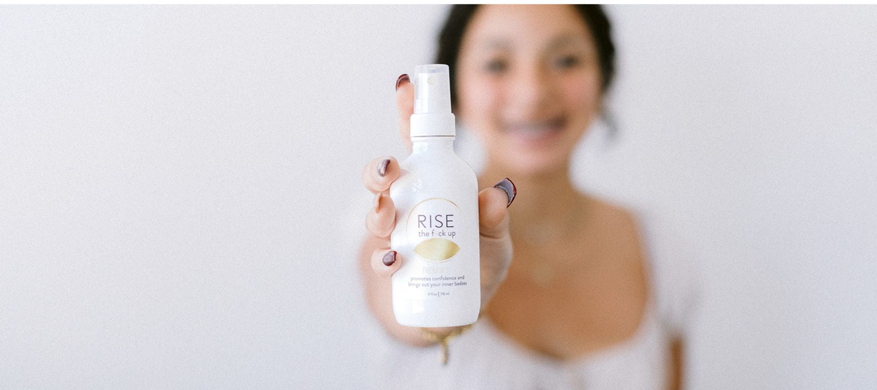 Rise up is made with organic grapefruit and cardamom essential oils and energizing flower essences.